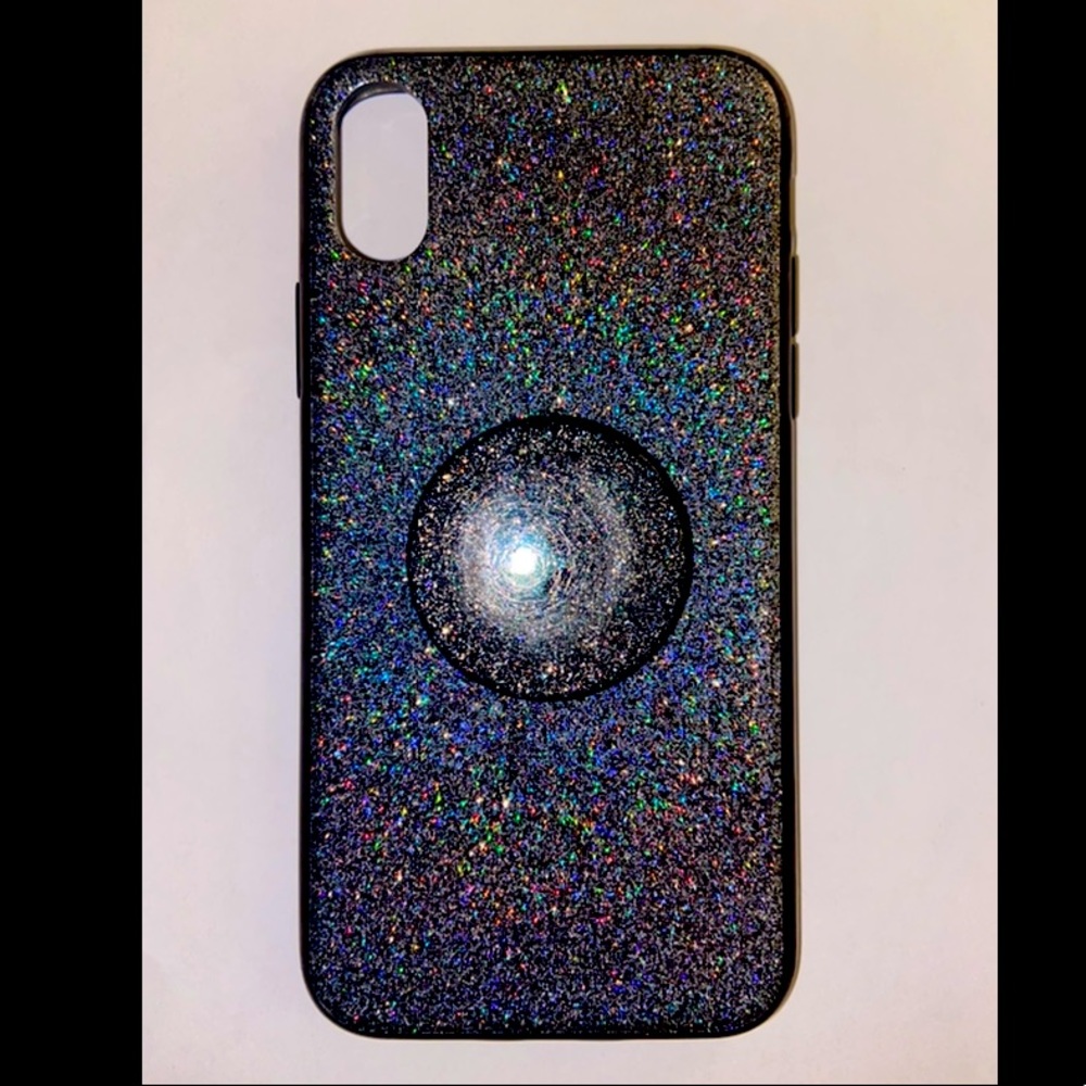Holographic iPhone X case with pop socket
